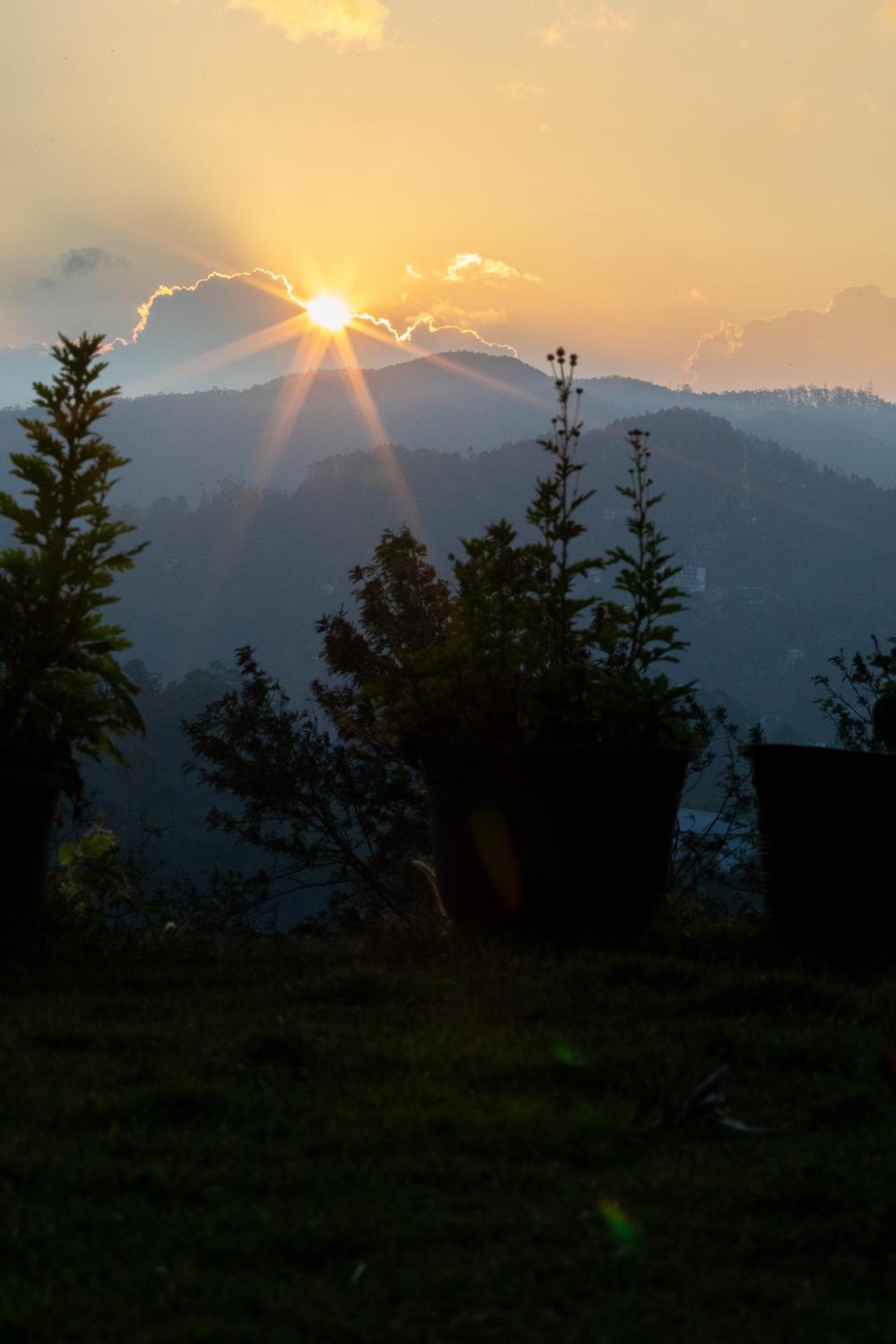 Ella Mountain Palace Zewnętrze zdjęcie