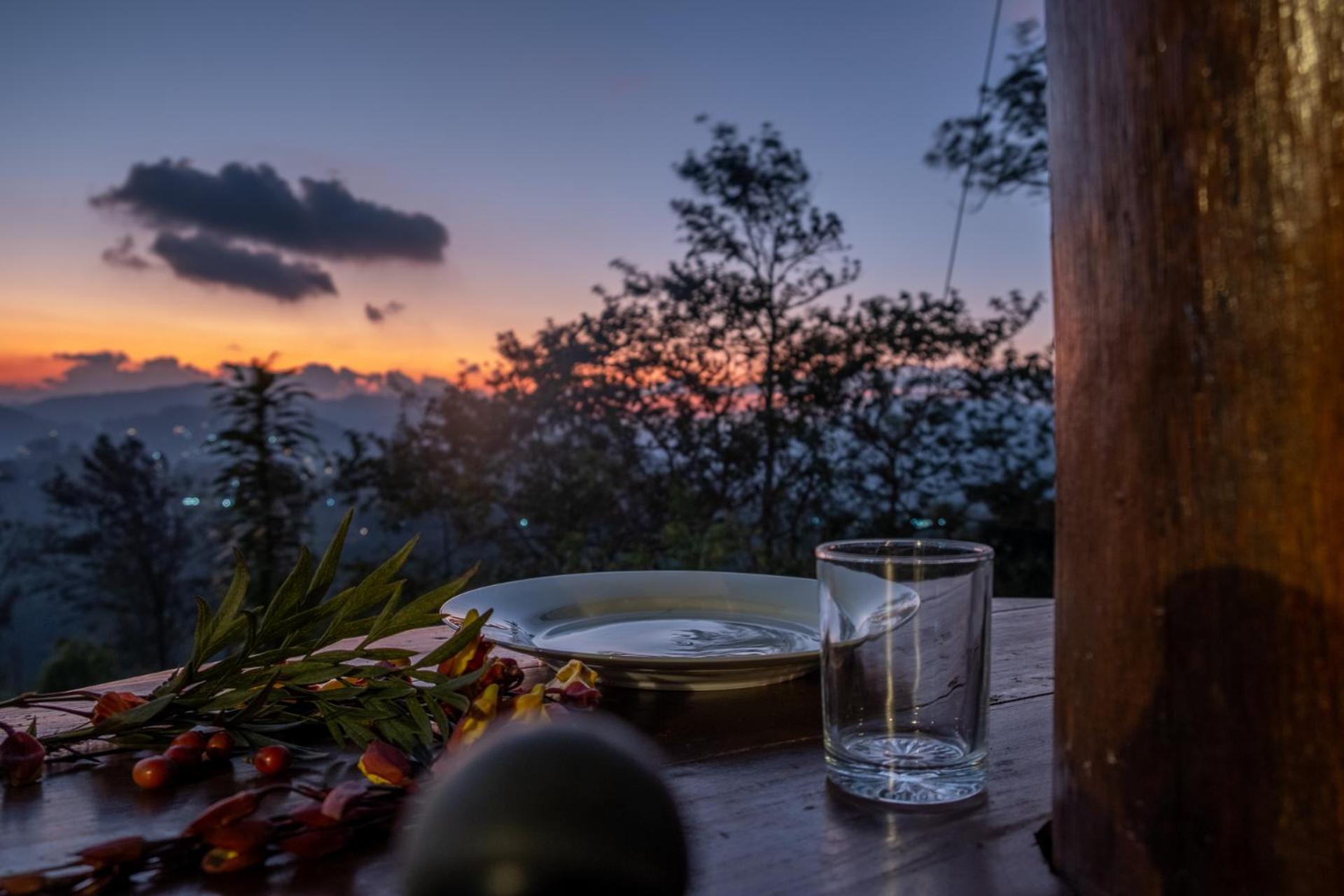Ella Mountain Palace Zewnętrze zdjęcie